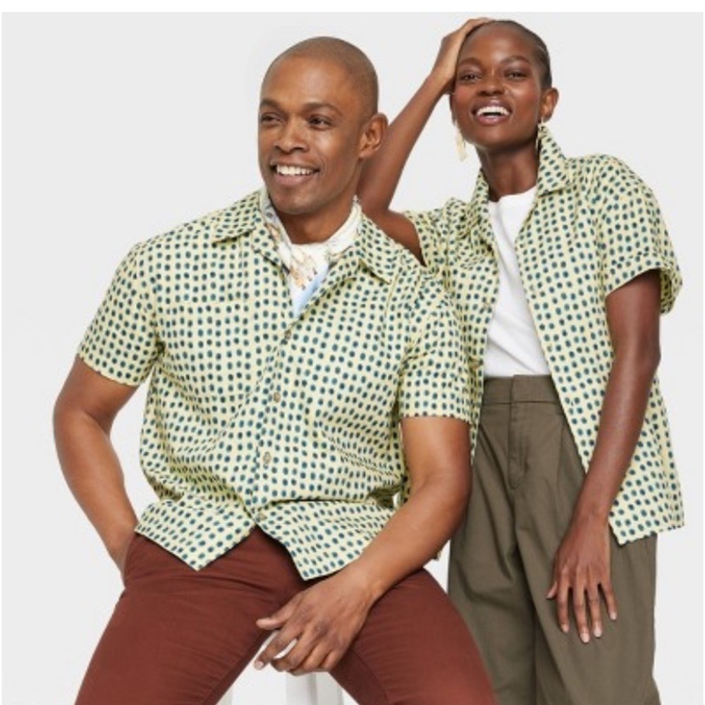 Black History Month House of Aama Short Sleeve Button-Down
Green Polka Dots